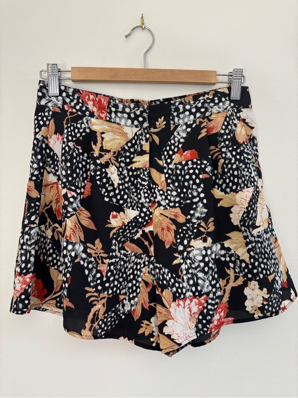Topshop Mixed Print High-Waist Floral Shorts Size 6